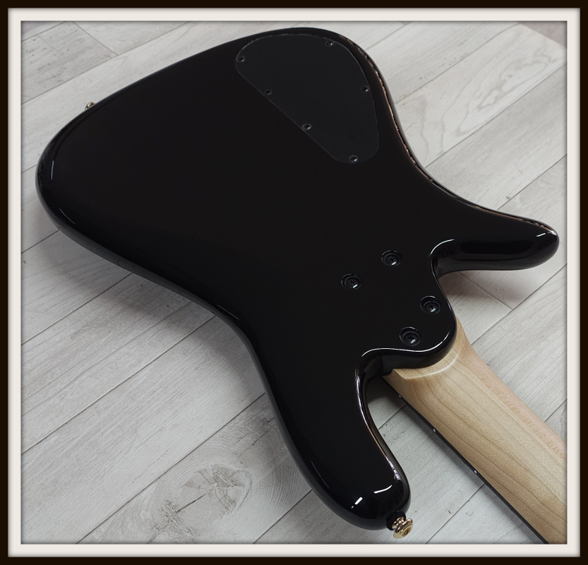 Spector Icon NS-5 Bolt-On, Black Cherry Gloss